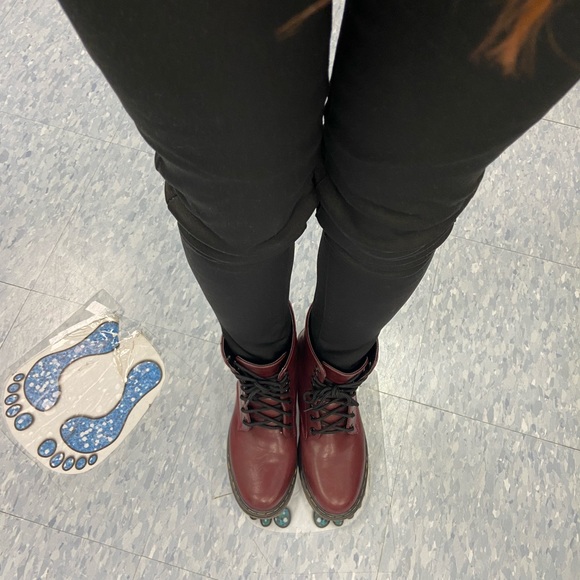 Boots - Picture 1 of 3